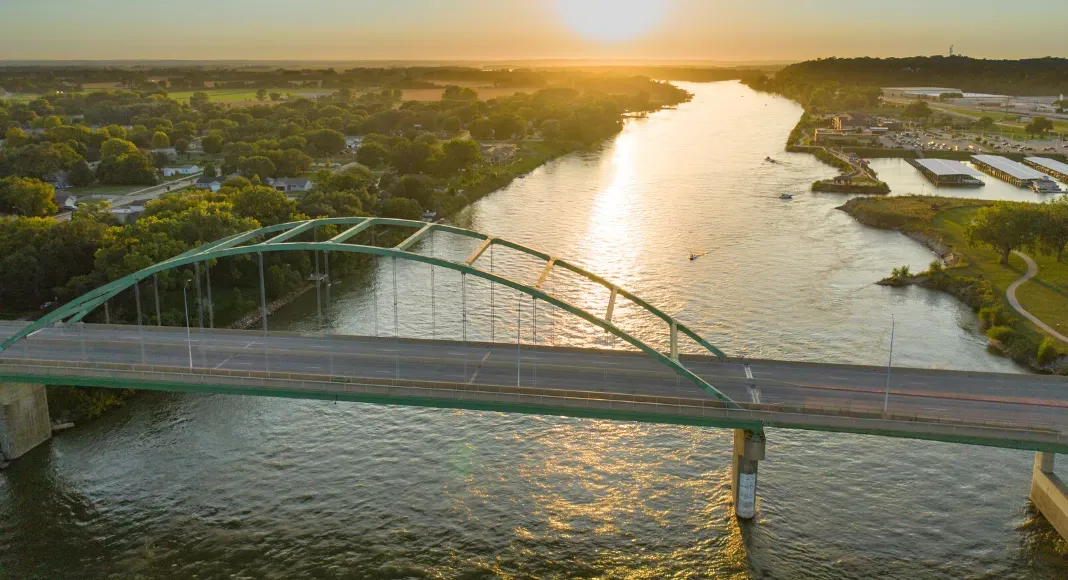 Further Afield: Day Trips Within 12 Hours of Omaha