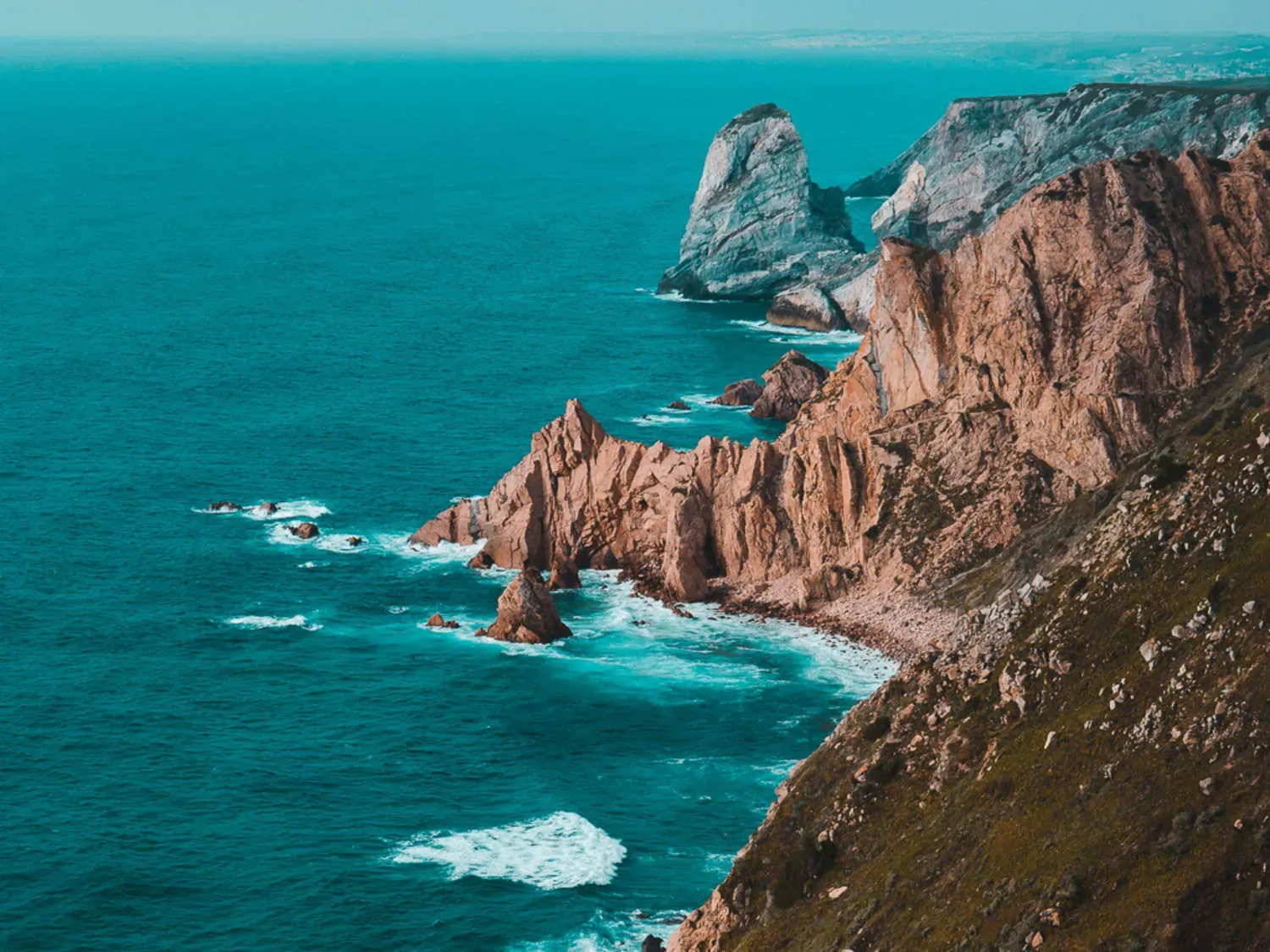Top Destinations for 2 Day Trips From Lisbon