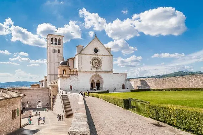 What to See on Day Trips from Florence to Assisi